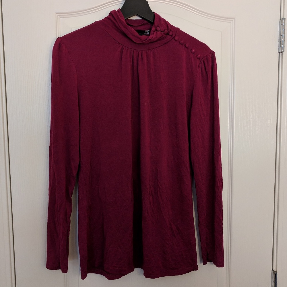 Long sleeve H&M blouse with button detail